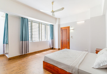 1 Bedroom Serviced Apartment For Rent -Toul Tom Pong 2, Phnom Penh thumbnail