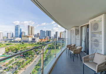 3 Bedroom Serviced Apartment For Rent - Chakto Mukh, Phnom Penh thumbnail