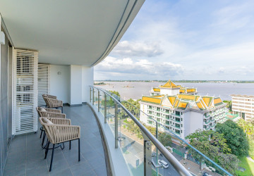 2 Bedroom Serviced Apartment For Rent - Chakto Mukh, Phnom Penh thumbnail