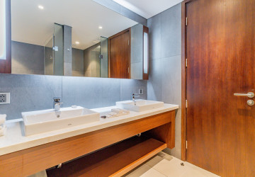 2 Bedroom Serviced Apartment For Rent - Chakto Mukh, Phnom Penh thumbnail