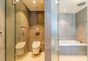 2 Bedroom Serviced Apartment For Rent - Chakto Mukh, Phnom Penh thumbnail