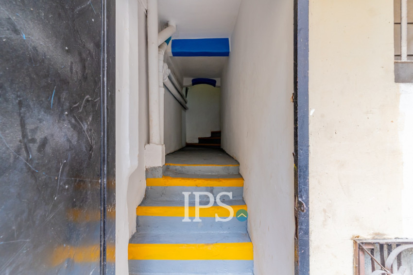 Renovated 1 Bedroom Apartment For Rent - Chey Chumneah, Phnom Penh