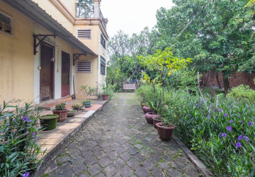 3,500 Sqm Commercial Land For Rent - Sala Kamreuk, Siem Reap thumbnail