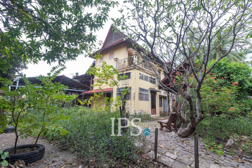 3,500 Sqm Commercial Land For Rent - Sala Kamreuk, Siem Reap
