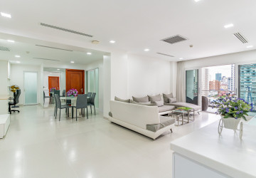 3 Bedroom Serviced Apartment For Rent - BKK1, Phnom Penh thumbnail