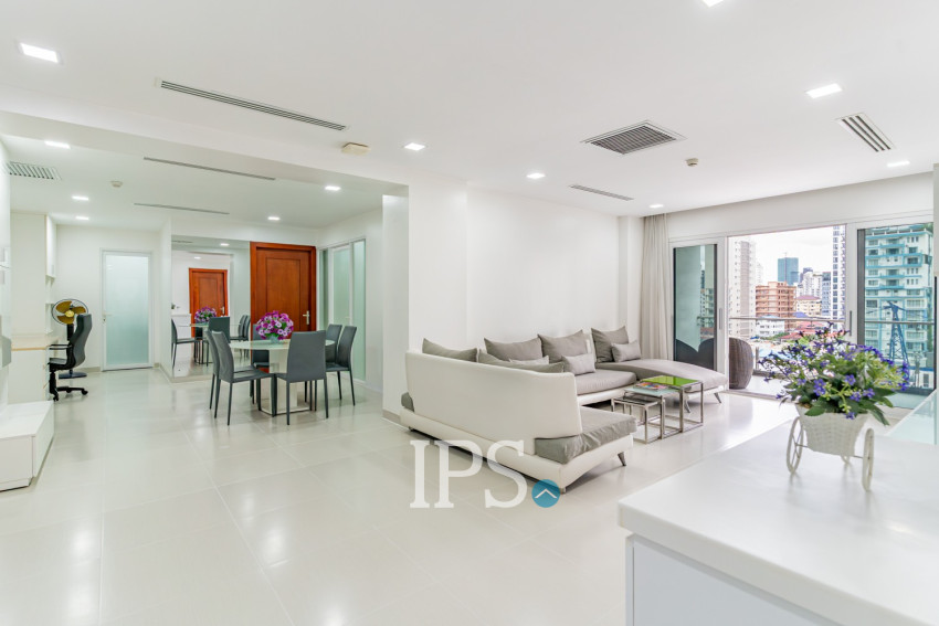 3 Bedroom Serviced Apartment For Rent - BKK1, Phnom Penh