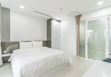 3 Bedroom Serviced Apartment For Rent - BKK1, Phnom Penh thumbnail