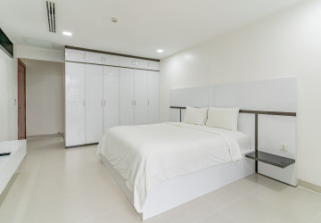 3 Bedroom Serviced Apartment For Rent - BKK1, Phnom Penh thumbnail