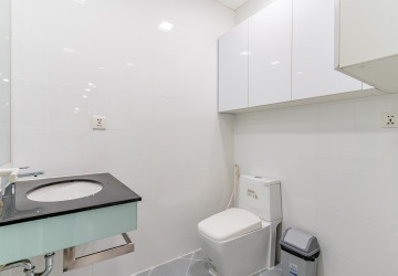 3 Bedroom Serviced Apartment For Rent - BKK1, Phnom Penh thumbnail