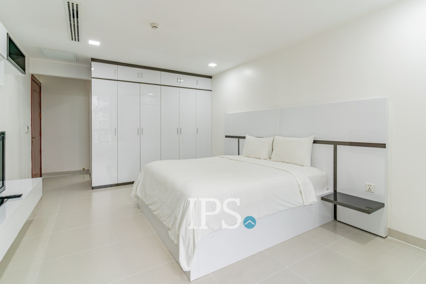 3 Bedroom Serviced Apartment For Rent - BKK1, Phnom Penh