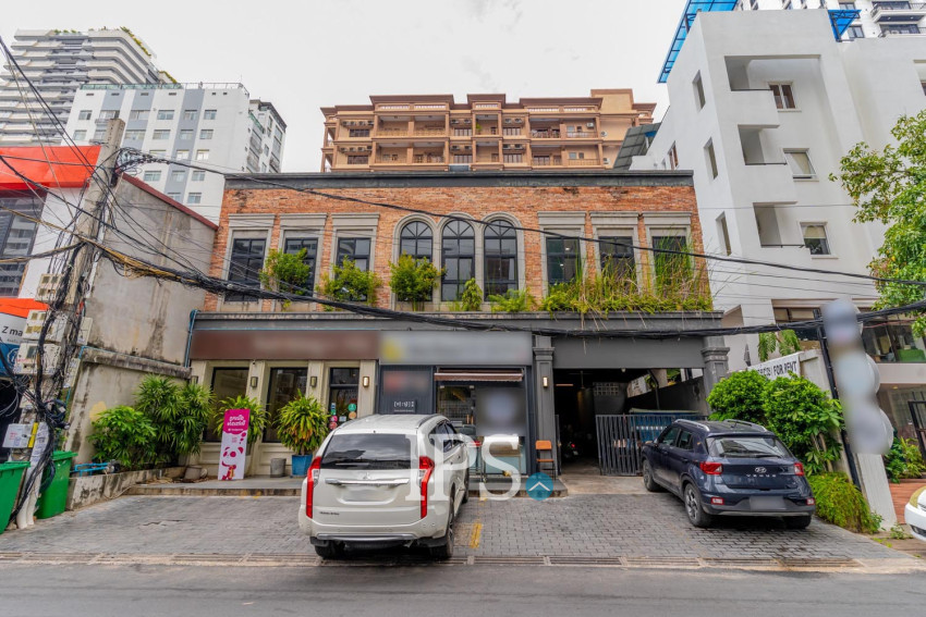 38 Sqm Office Space For Rent - BKK1, Phnom Penh