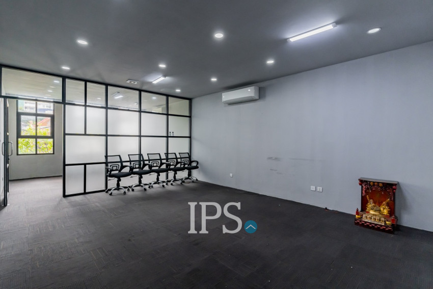 38 Sqm Office Space For Rent - BKK1, Phnom Penh