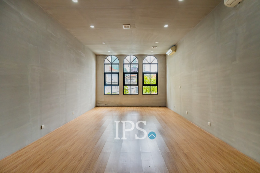 46 Sqm Office Space For Rent - BKK1, Phnom Penh