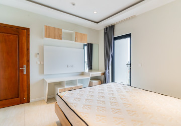2 Bedroom Serviced Apartment For Rent - Beoung Raing, Phnom Penh thumbnail