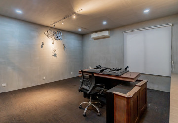 28 Sqm Office Space For Rent - BKK1, Phnom Penh thumbnail