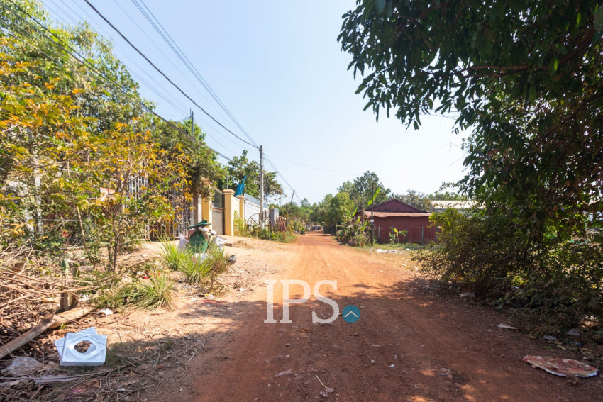 864 Sqm Land For Sale - Slor Kram, Siem Reap