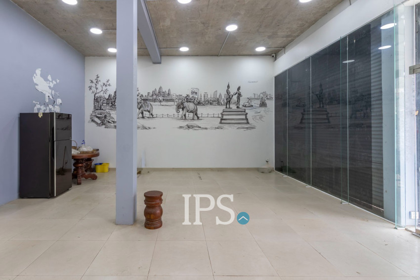 2 Bedroom Shophouse For Rent - Svay Dangkum, Siem Reap