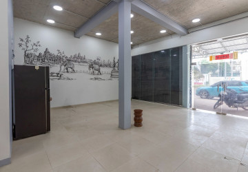 2 Bedroom Shophouse For Rent - Svay Dangkum, Siem Reap thumbnail