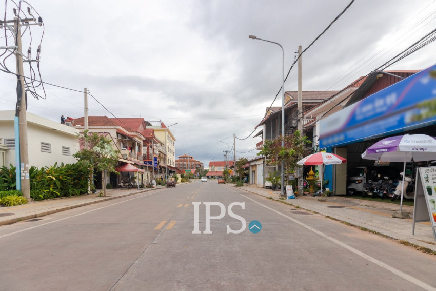 2 Bedroom Shophouse For Rent - Svay Dangkum, Siem Reap
