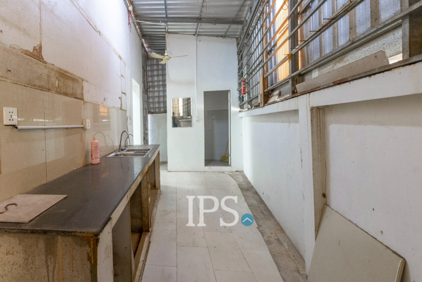 2 Bedroom Shophouse For Rent - Svay Dangkum, Siem Reap