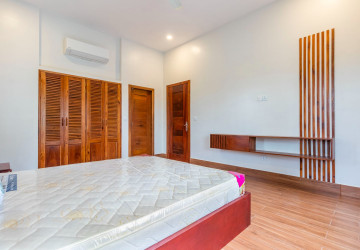 2 Bedroom Villa For Rent - Sala Kamreuk, Siem Reap thumbnail