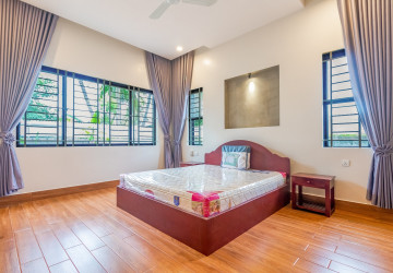 2 Bedroom Villa For Rent - Sala Kamreuk, Siem Reap thumbnail