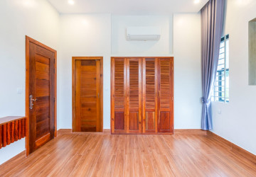 2 Bedroom Villa For Rent - Sala Kamreuk, Siem Reap thumbnail