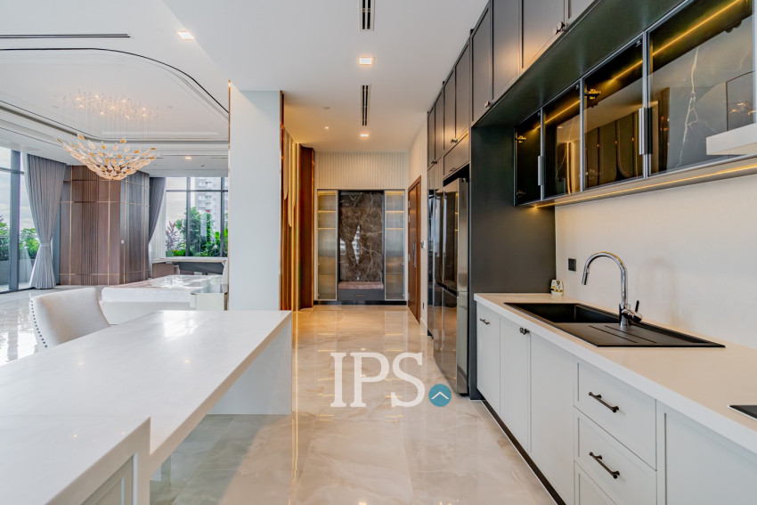 209 Sqm Studio Serviced Apartment For Rent - BKK1, Phnom Penh