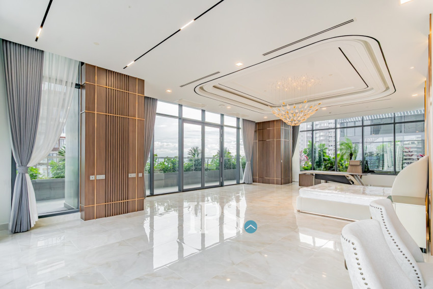 209 Sqm Studio Serviced Apartment For Rent - BKK1, Phnom Penh