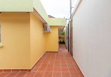 1 Bedroom House  For Rent - Sala Kamreuk, Siem Reap thumbnail