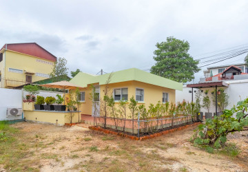 1 Bedroom House  For Rent - Sala Kamreuk, Siem Reap thumbnail