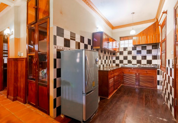 3 Bedroom House For Rent - Kouk Chak, Siem Reap thumbnail