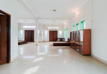 3 Bedroom House For Rent - Chreav, Siem Reap thumbnail