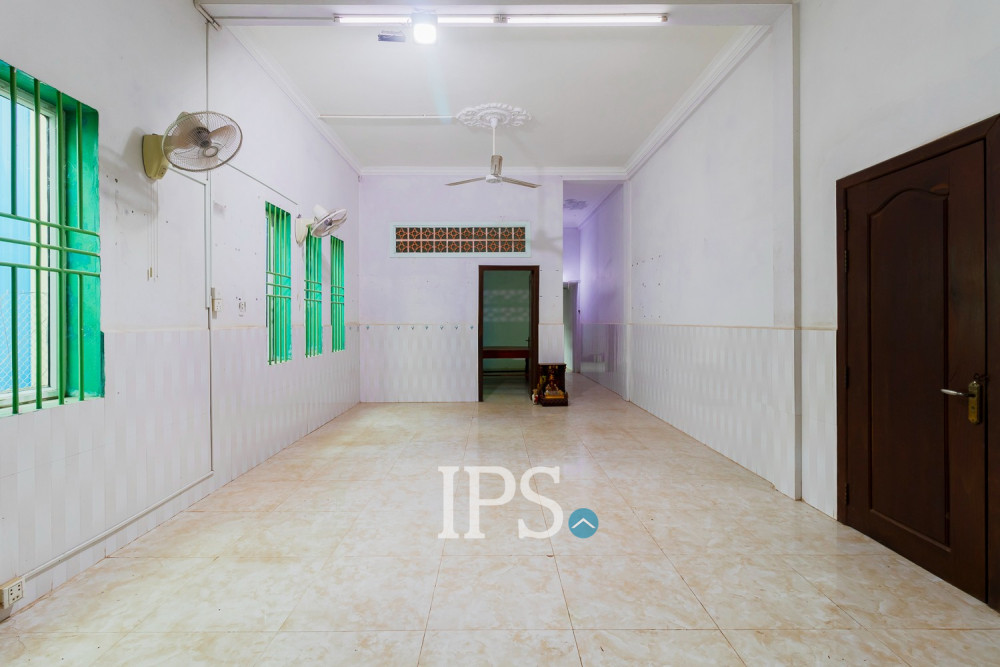 3 Bedroom House For Rent - Chreav, Siem Reap - Image 7