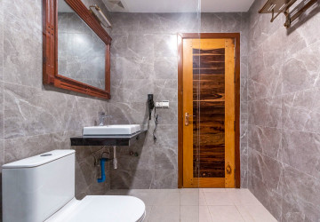 4 Bedroom Shophouse For Rent - Svay Dangkum, Siem Reap thumbnail