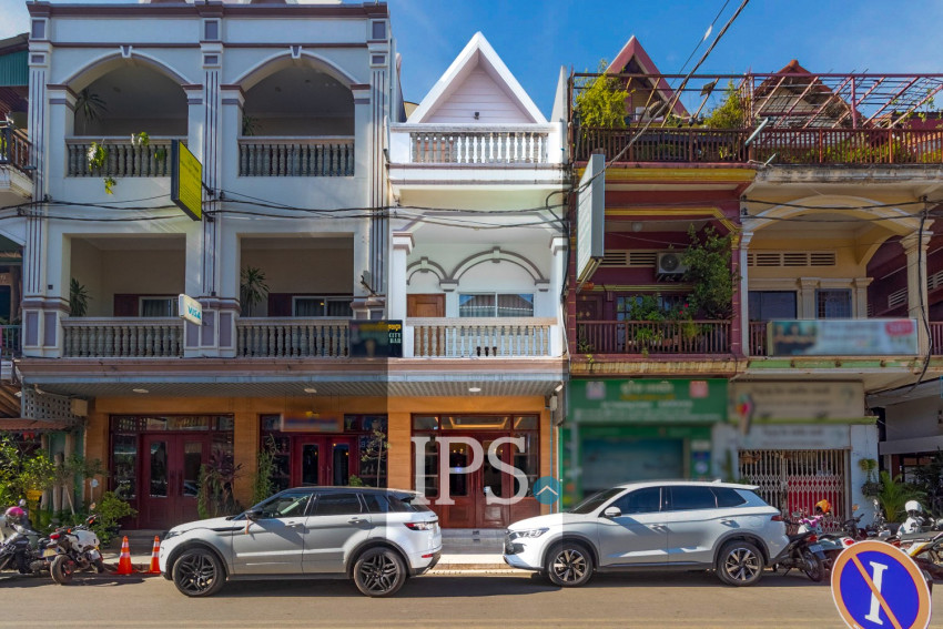 4 Bedroom Shophouse For Rent - Svay Dangkum, Siem Reap