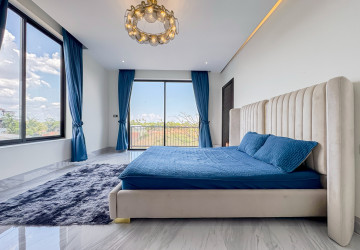 3 Bedroom Villa For Sale - Svay Dangkum, Siem Reap thumbnail