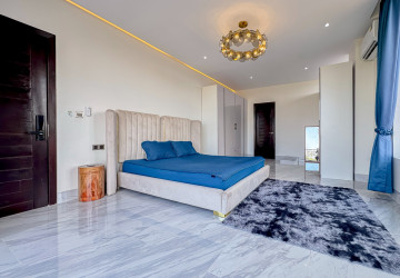 3 Bedroom Villa For Sale - Svay Dangkum, Siem Reap thumbnail