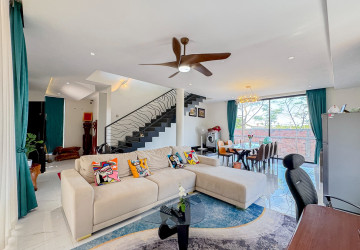 3 Bedroom Villa For Sale - Svay Dangkum, Siem Reap thumbnail