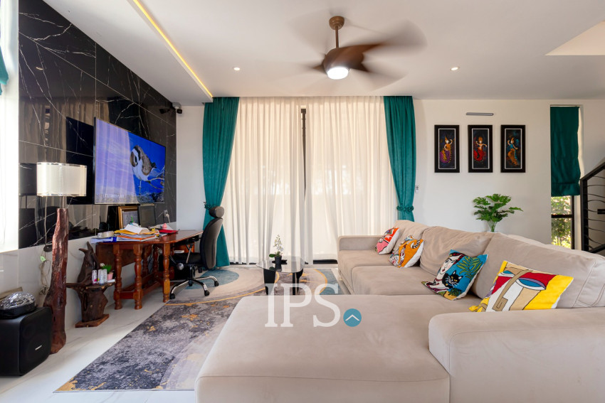 3 Bedroom Villa For Sale - Svay Dangkum, Siem Reap