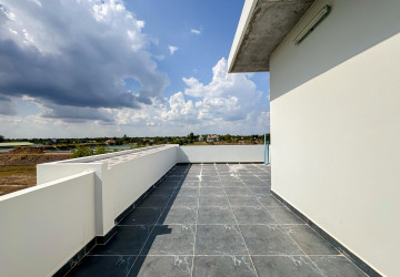 3 Bedroom Villa For Sale - Svay Dangkum, Siem Reap thumbnail