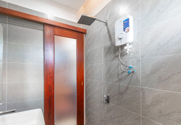 2 Bedroom Wooden House For Rent - Sala Kamreuk, Siem Reap thumbnail