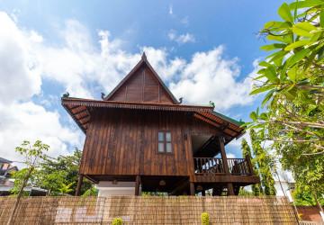 2 Bedroom Wooden House For Rent - Sala Kamreuk, Siem Reap thumbnail