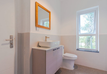 3 Bedroom Apartment For Rent - Chreav, Siem Reap thumbnail