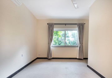 3 Bedroom Apartment For Rent - Chreav, Siem Reap thumbnail