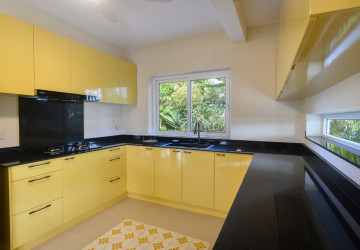 3 Bedroom Apartment For Rent - Chreav, Siem Reap thumbnail