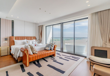 3 Bedroom Penthouse For Rent - Morgan Enmaison, Chroy Changvar, Phnom Penh thumbnail