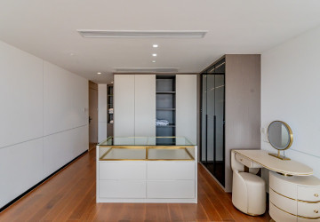 3 Bedroom Penthouse For Rent - Morgan Enmaison, Chroy Changvar, Phnom Penh thumbnail