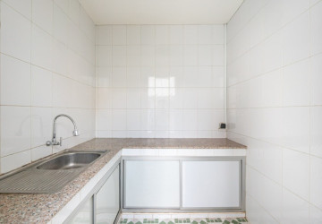 5 Bedroom Commercial Villa For Rent - Tonle Bassac, Phnom Penh thumbnail