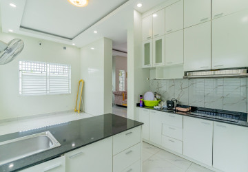 3 Bedroom Villa For Sale - Prek Eng, Phnom Penh thumbnail
